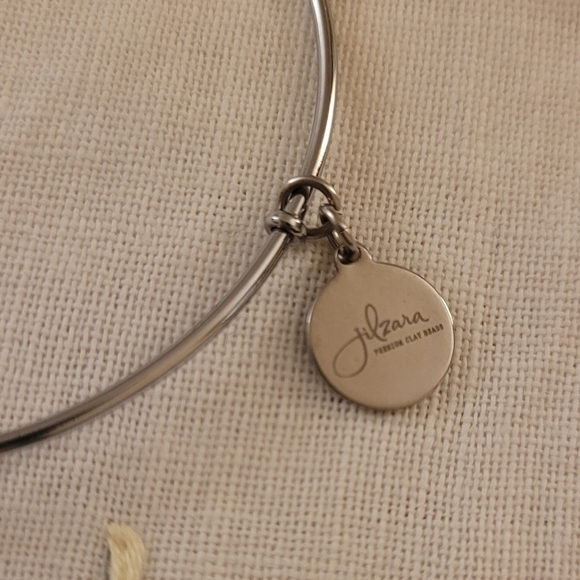 Jilzara Infinity Bracelet - Picture 2 of 3